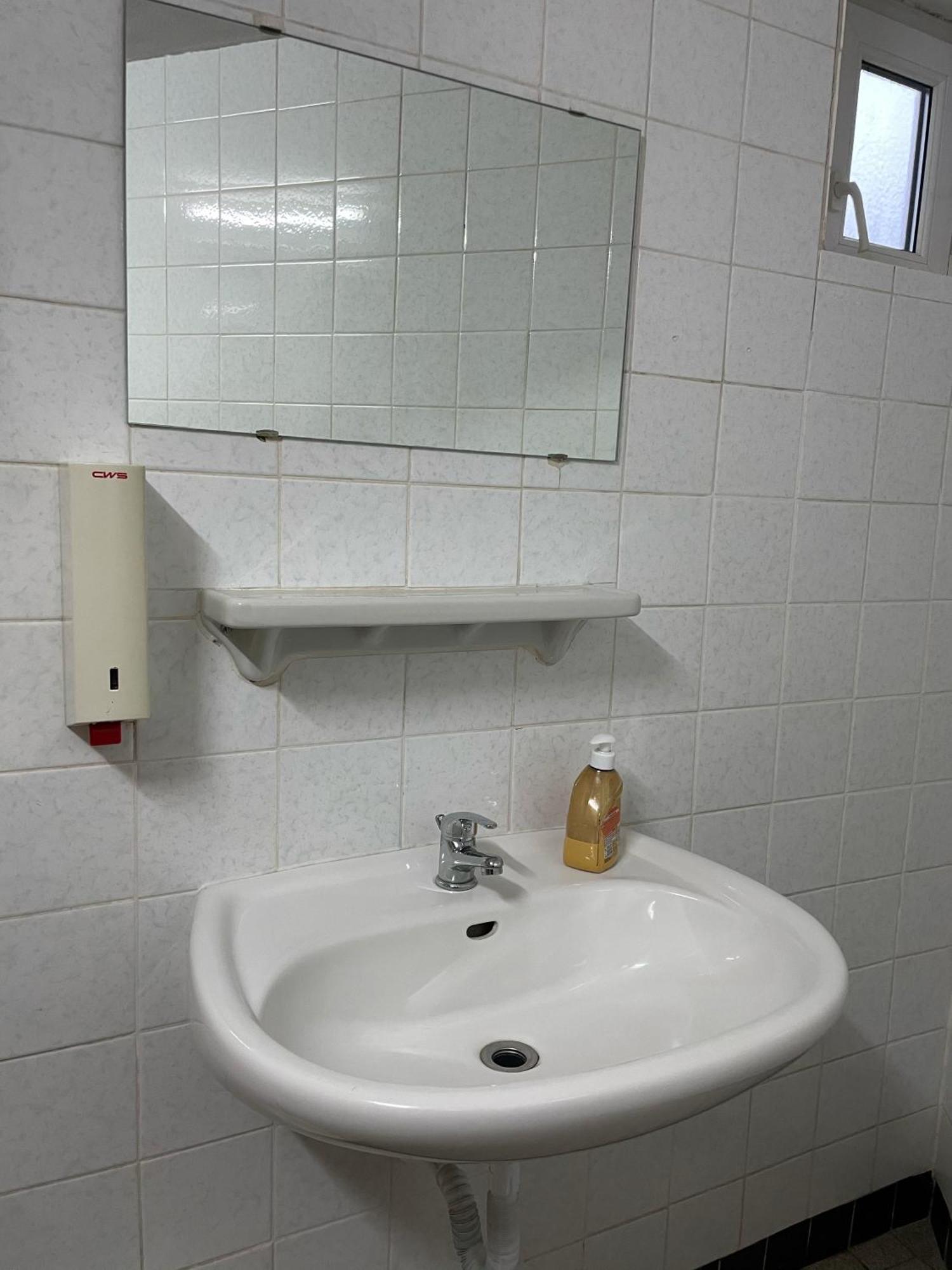 Hotel Am Stadion Leverkusen Zimmer foto